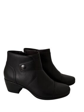 Clarks Emily Calle Black Leather Ankle Booties
